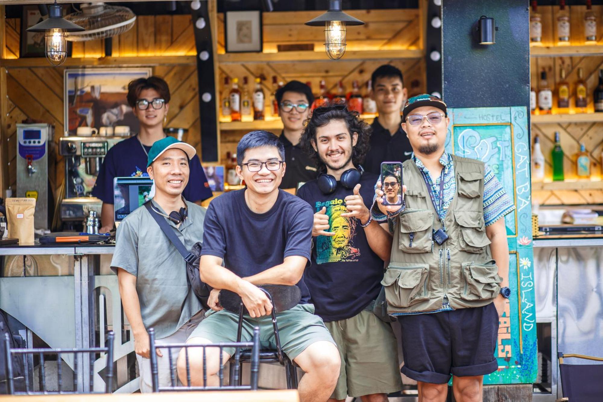 Republic Hostel Cat Ba Xuan Dam 外观 照片
