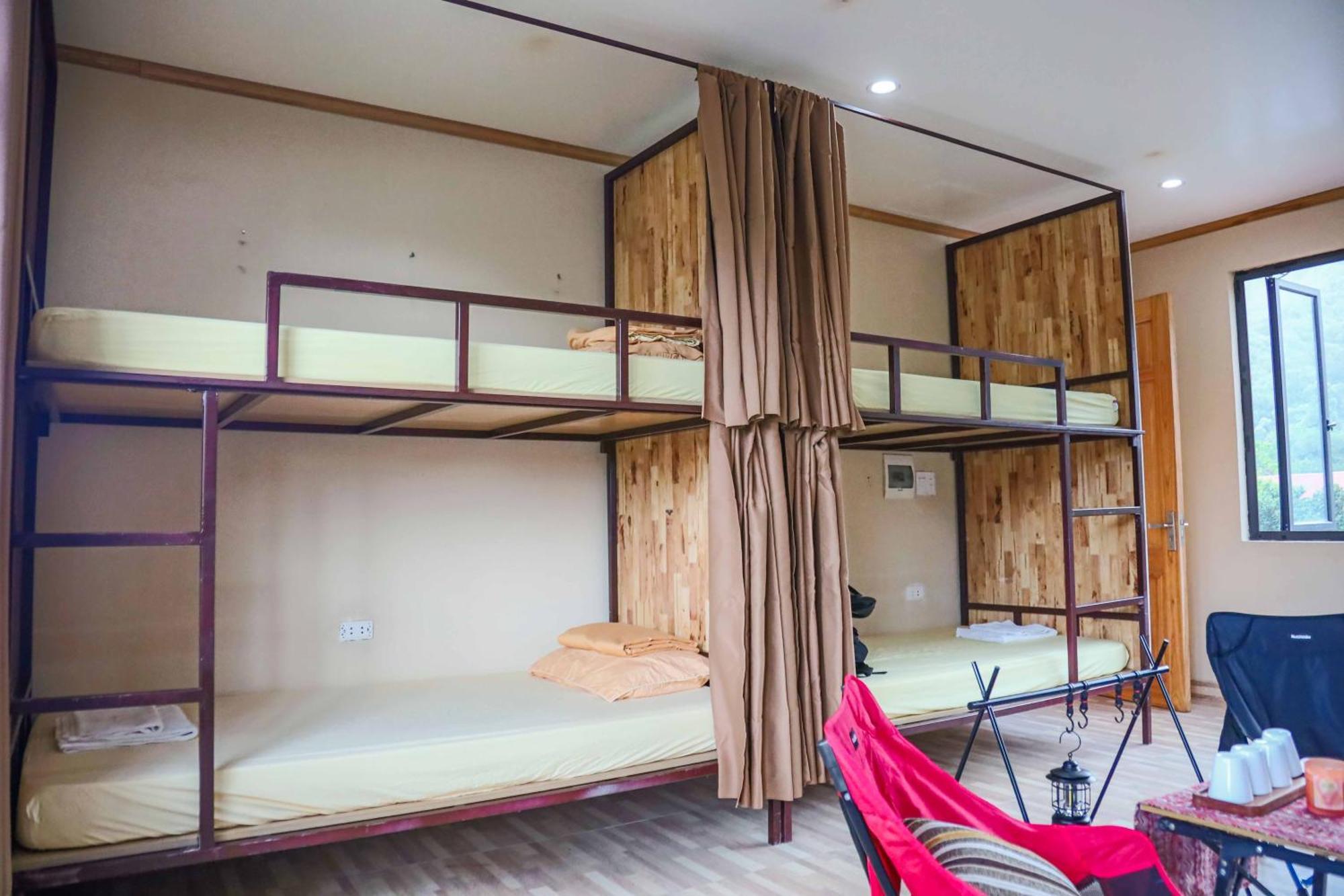 Republic Hostel Cat Ba Xuan Dam 外观 照片